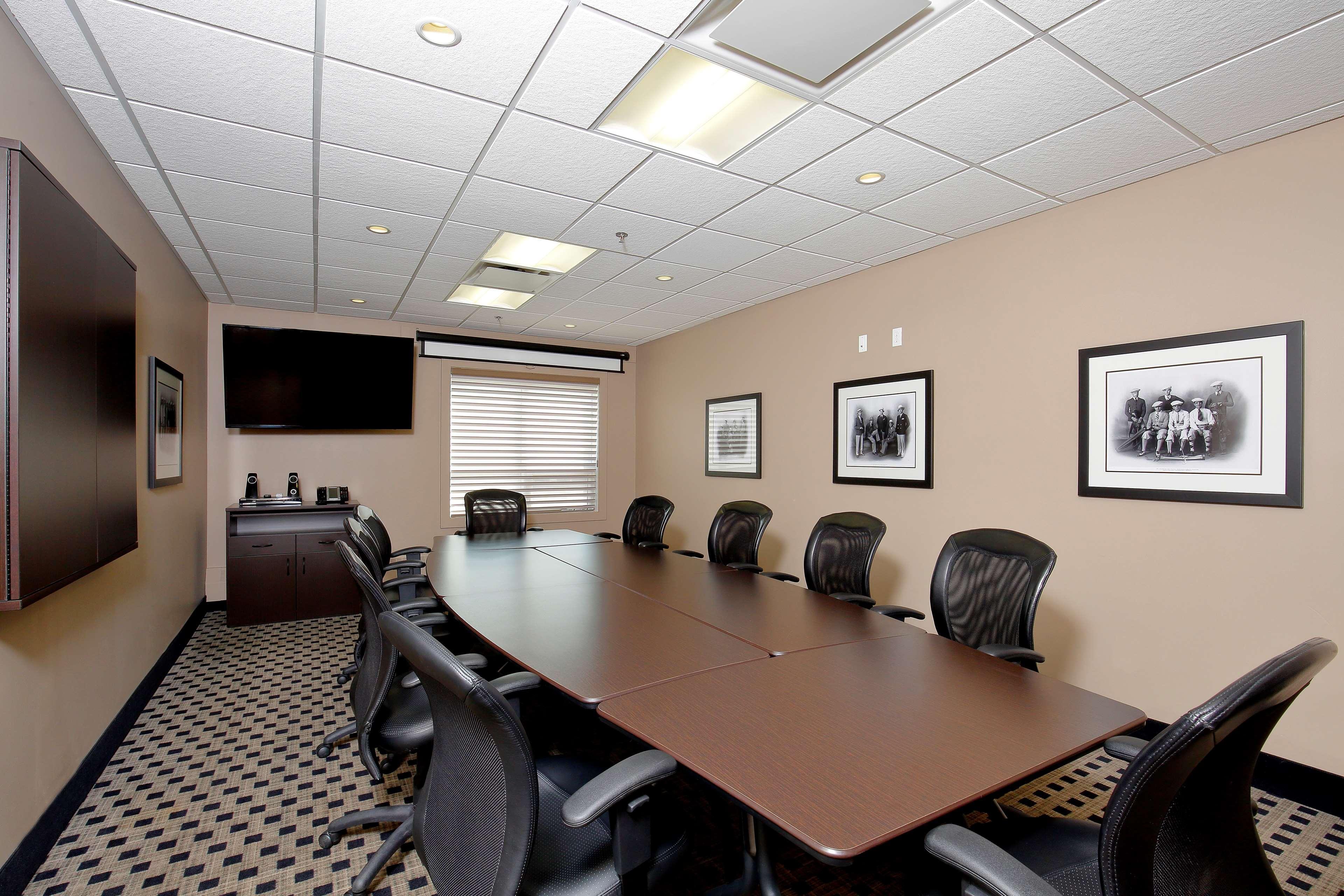 ססקאטון Best Western Blairmore מראה חיצוני תמונה
