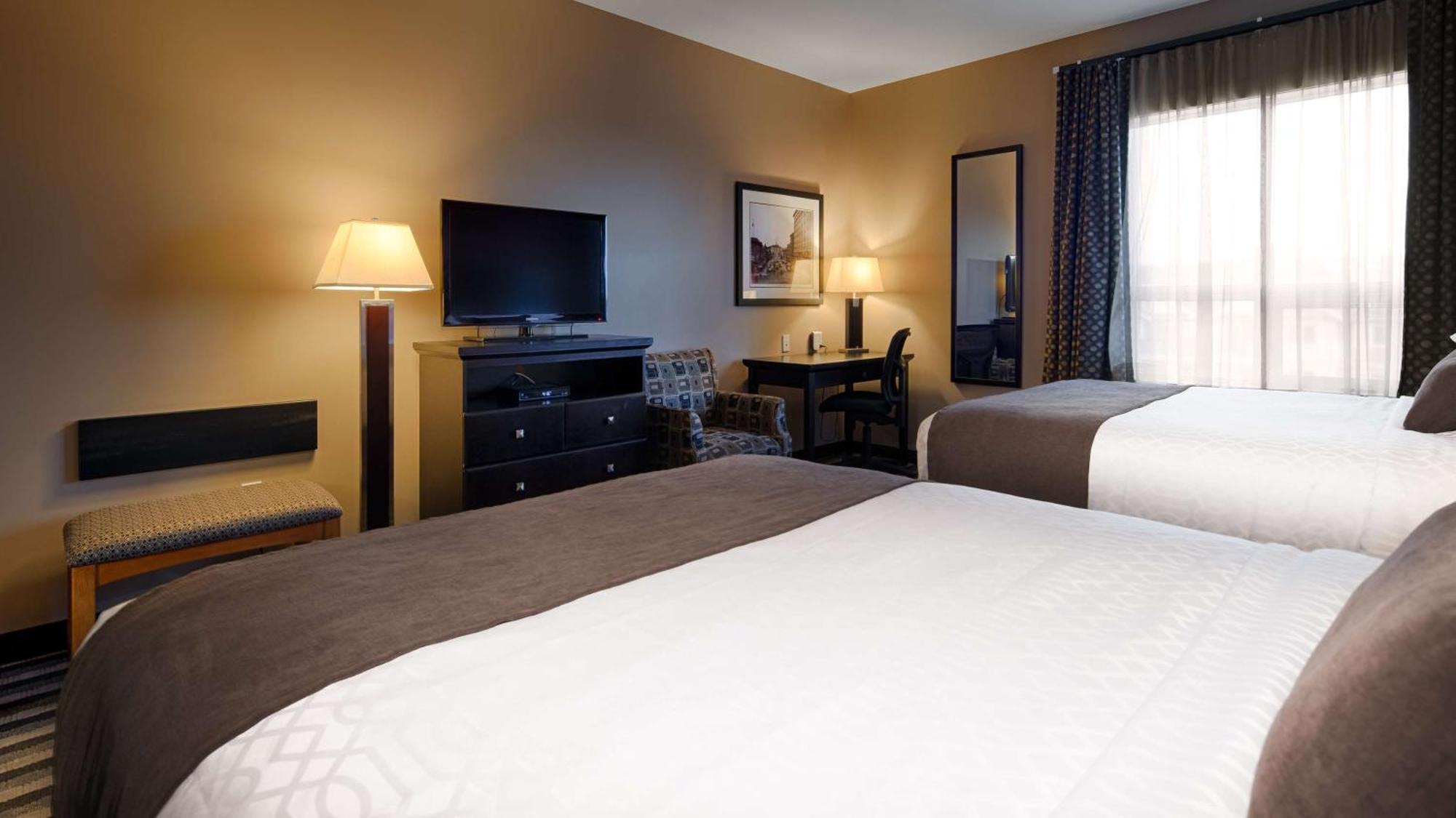 ססקאטון Best Western Blairmore מראה חיצוני תמונה