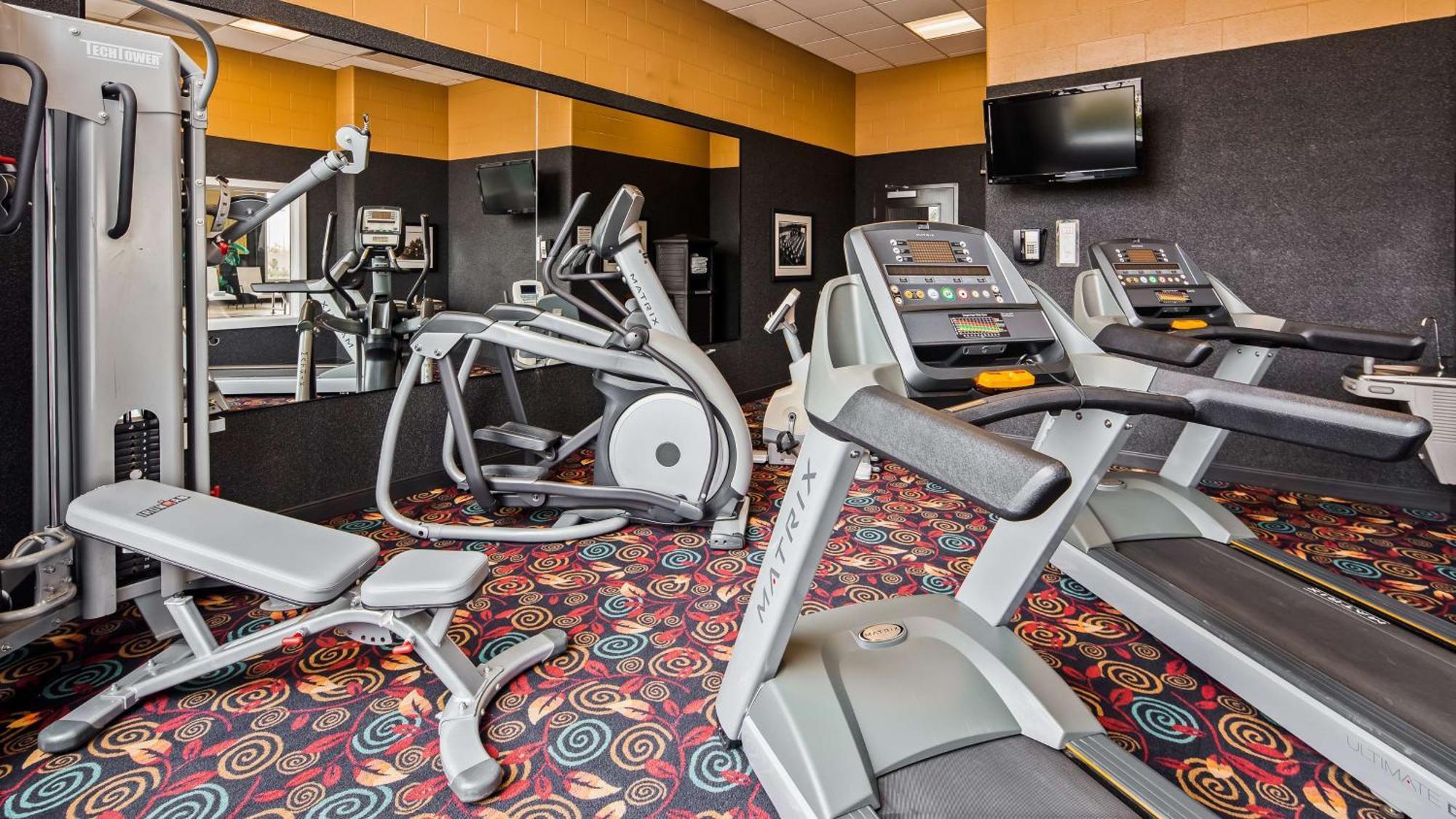 ססקאטון Best Western Blairmore מראה חיצוני תמונה