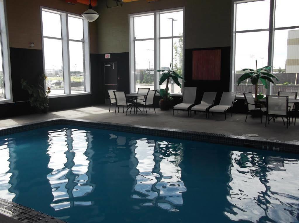 ססקאטון Best Western Blairmore מראה חיצוני תמונה