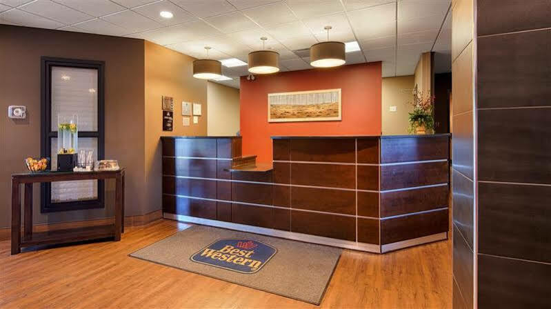 ססקאטון Best Western Blairmore מראה חיצוני תמונה